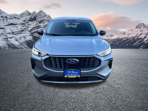 Certified 2023 Ford Escape Active image 3