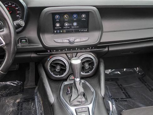 Used 2019 Chevrolet Camaro LT image 19