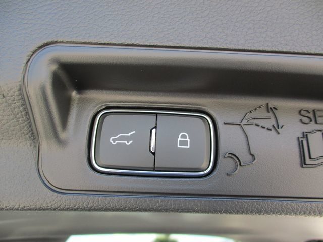 New 2025 Ford Explorer Active w/ Active Comfort Package RWD image 25