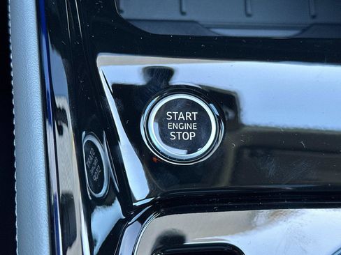 New 2026 Audi Q3 quattro 2.0T AWD/4WD image 16
