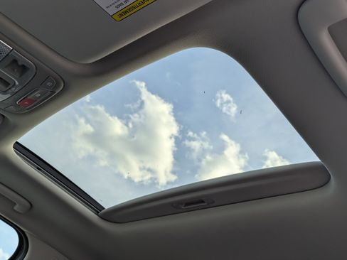 Used 2024 Kia Telluride S w/ S Sunroof Package image 22