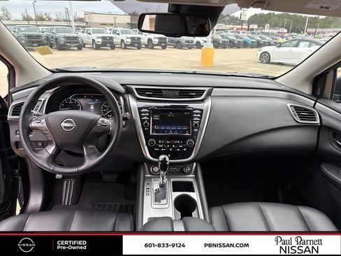 Certified 2024 Nissan Murano SV w/ SV Midnight Edition Package image 30