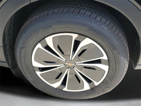 New 2025 Chevrolet Blazer EV LT image 10