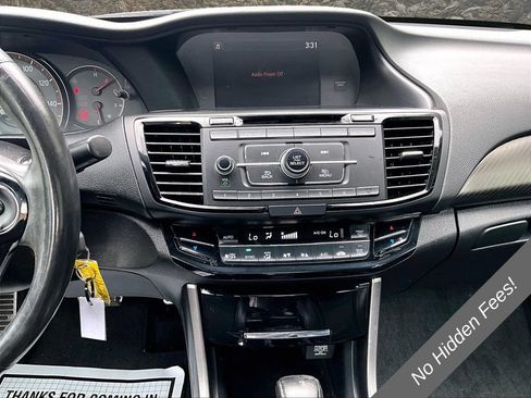 Used 2017 Honda Accord Sport image 5