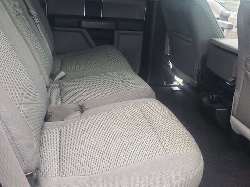 Used 2016 Ford F150 XLT image 22