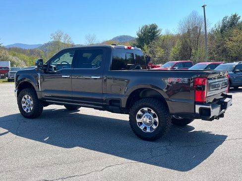 Certified 2025 Ford F250 King Ranch w/ Chrome Package AWD/4WD image 5