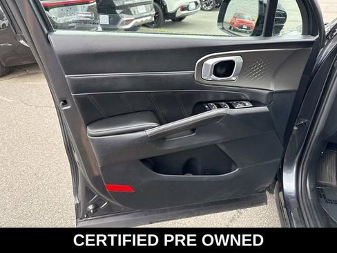 Used 2022 Kia Sorento SX AWD/4WD image 10