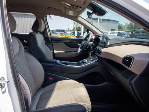 Used 2023 Hyundai Santa Fe SE FWD image 17