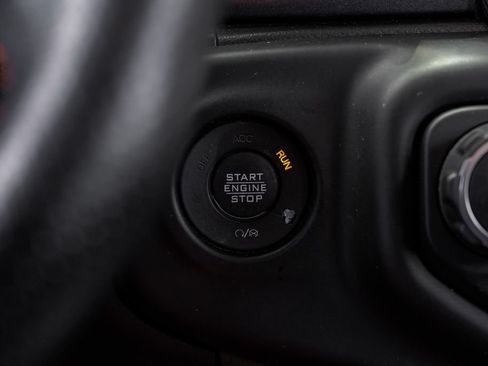 Used 2021 Jeep Gladiator Mojave AWD/4WD image 30