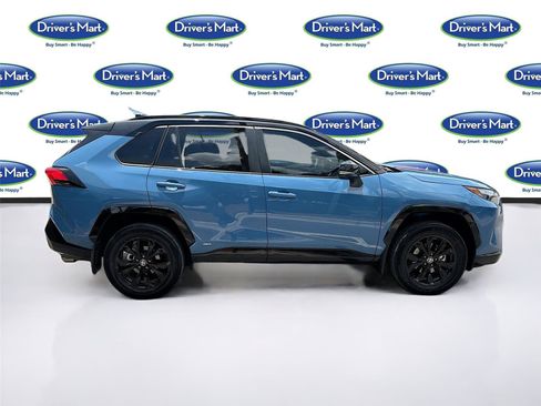 Used 2024 Toyota RAV4 XSE w/ Weather Package AWD/4WD image 8