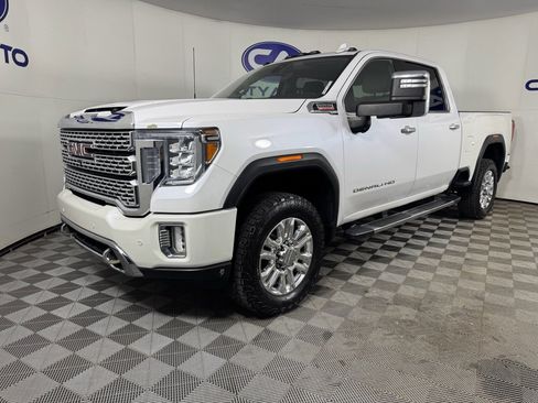 Used 2020 GMC Sierra 3500 Denali w/ Denali Ultimate Package image 7