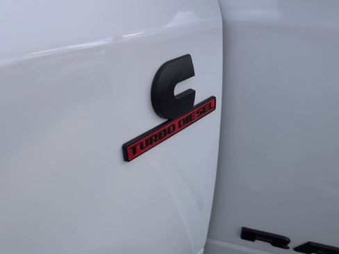 New 2026 RAM 2500 Laramie image 12