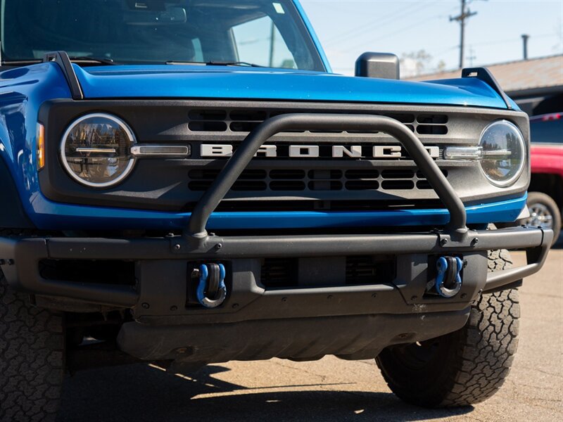 Used 2021 Ford Bronco Black Diamond AWD/4WD image 9