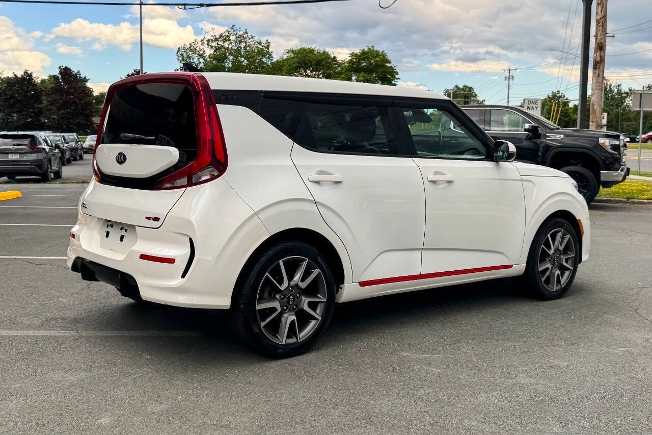 Used 2020 Kia Soul GT-Line FWD image 4