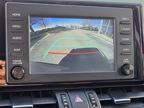 Certified 2019 Toyota RAV4 XLE Premium image 21