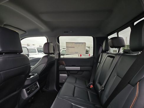 New 2026 Ford F350 Lariat w/ Lariat Premium Package AWD/4WD image 19