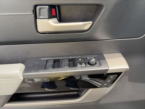 Used 2024 Toyota Tundra Limited image 14