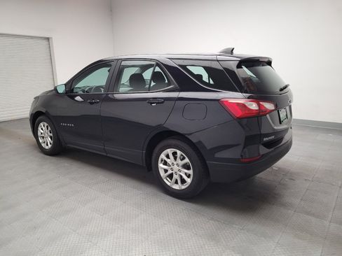 Used 2020 Chevrolet Equinox LS FWD image 3