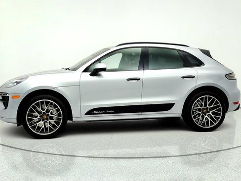 Used 2020 Porsche Macan Turbo AWD/4WD image 8