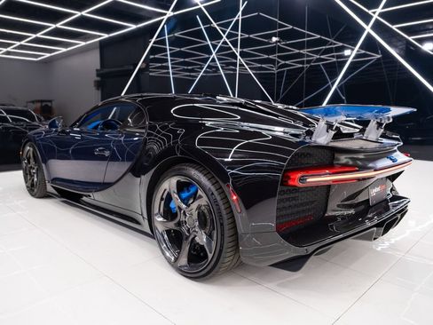 Used 2018 Bugatti Chiron image 17