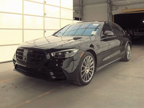 Used 2023 Mercedes-Benz S 580 4MATIC Sedan image 1