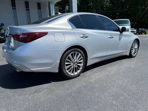 Used 2018 INFINITI Q50 Luxe w/ Essential Package (3.0T Luxe) AWD/4WD image 14
