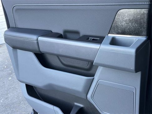 Used 2022 Ford F150 XLT w/ Equipment Group 302A High image 18