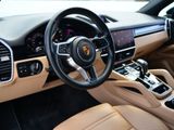 Certified 2022 Porsche Cayenne Platinum Edition image 4
