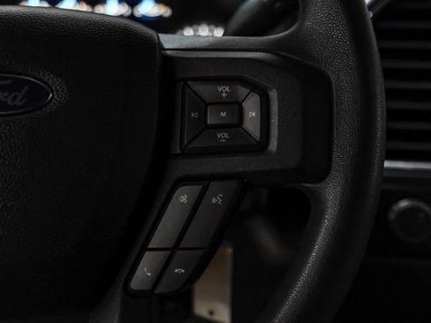 Used 2016 Ford F150 XLT AWD/4WD image 20