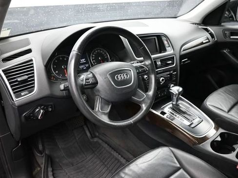 Used 2014 Audi Q5 2.0T Premium w/ Lighting Package AWD/4WD image 12