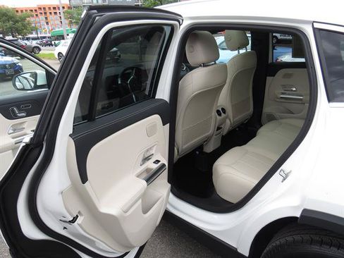 Used 2026 Mercedes-Benz GLA 250 4MATIC image 22