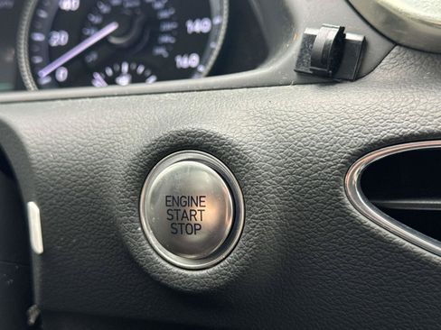 Used 2023 Hyundai Sonata SEL FWD image 7