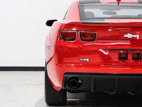 Used 2013 Chevrolet Camaro SS w/ RS Package RWD image 33