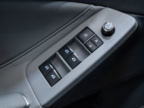 Certified 2021 Toyota Avalon XLE FWD image 21