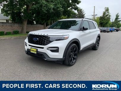 Certified 2022 Ford Explorer ST-Line w/ Class IV Trailer Tow Package