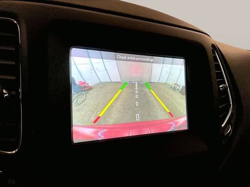 Used 2018 Jeep Compass Sport w/ Tech Group AWD/4WD image 20