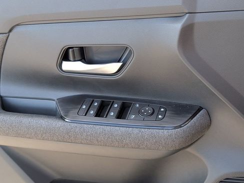 New 2026 Nissan Kicks SV w/ Cold Weather Package FWD image 19