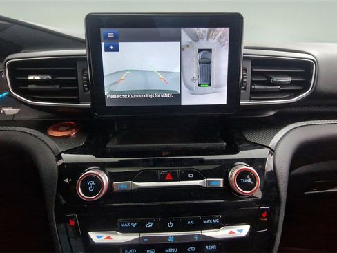 Used 2022 Ford Explorer ST-Line w/ Class IV Trailer Tow Package image 20