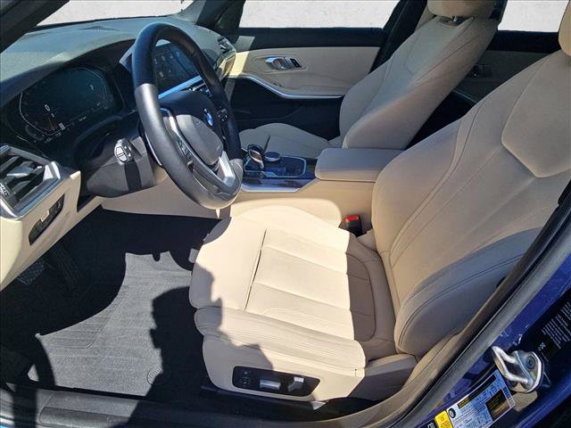 Used 2021 BMW 330i xDrive Sedan w/ Premium Package AWD/4WD image 17