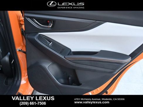 Used 2019 Subaru Crosstrek 2.0i Limited w/ Moonroof Package w/Navigation image 19