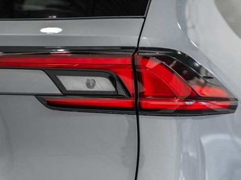 New 2026 Toyota Grand Highlander AWD Hybrid image 7