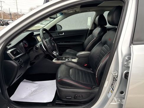 Used 2020 Kia Optima SX image 28