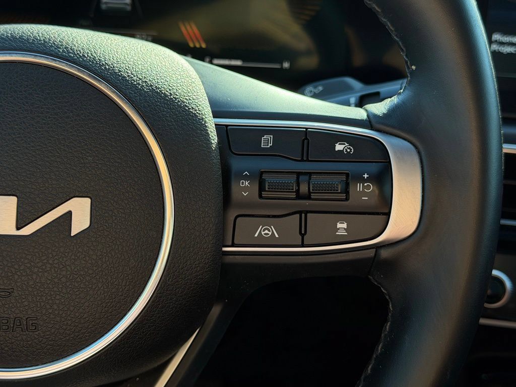 Used 2025 Kia K5 GT-Line w/ GT-Line Premium Package FWD image 26