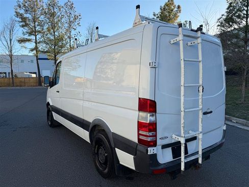 Used 2017 Mercedes-Benz Sprinter 2500 image 13