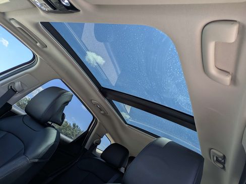 Certified 2024 Kia Sportage SX FWD image 24