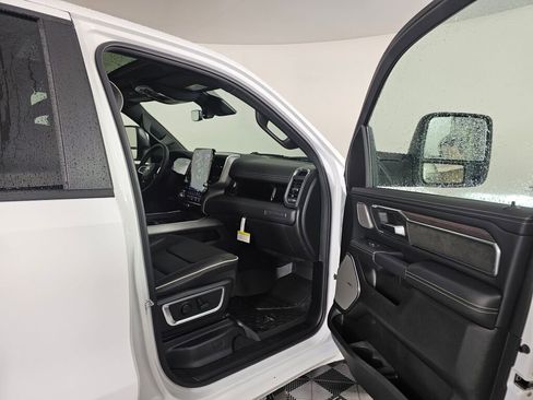 New 2026 RAM 1500 Laramie image 38