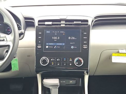 Used 2023 Hyundai Tucson SE FWD image 18