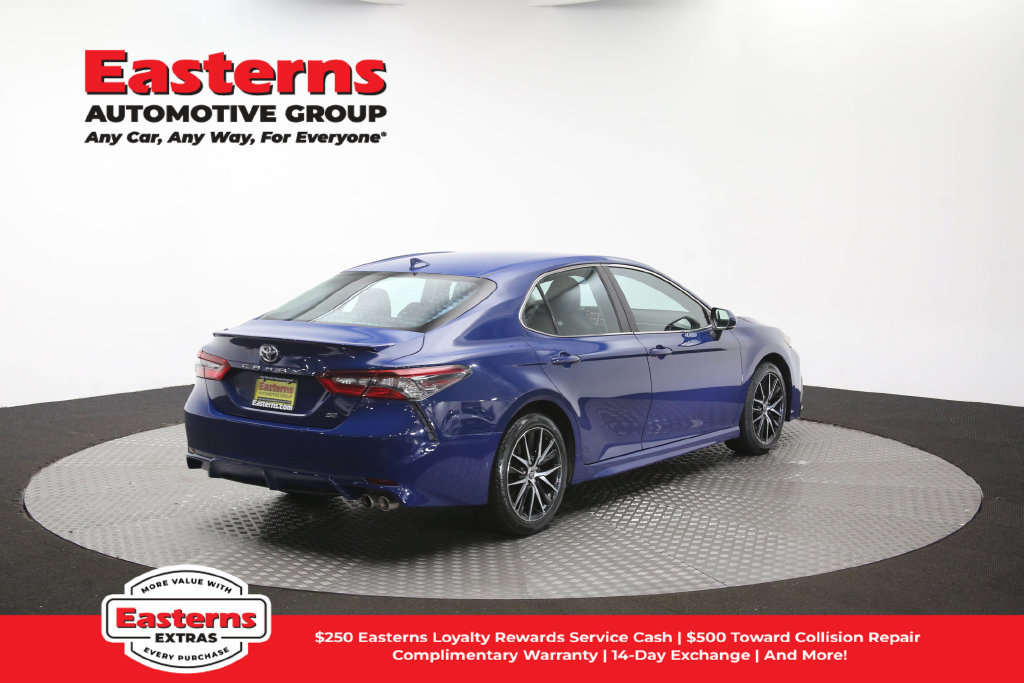 Used 2024 Toyota Camry SE FWD image 40