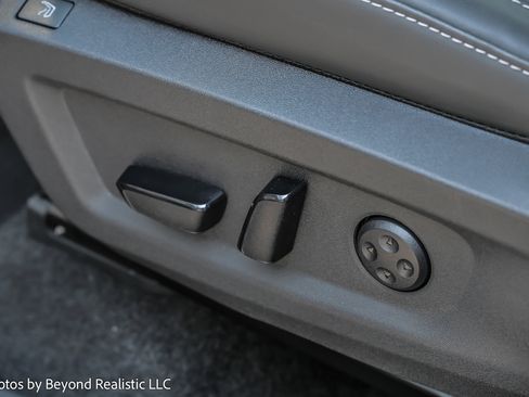 Used 2025 Nissan Murano Platinum w/ Cargo Package image 29