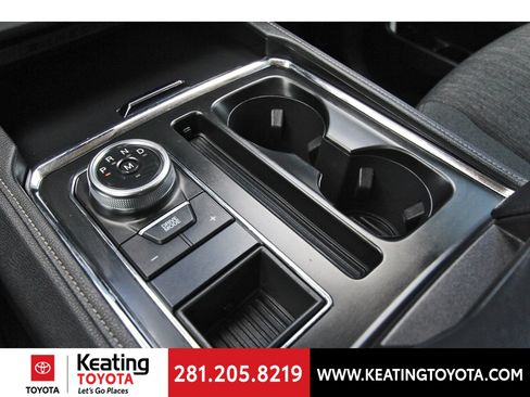 Used 2022 Ford Expedition XLT RWD image 28
